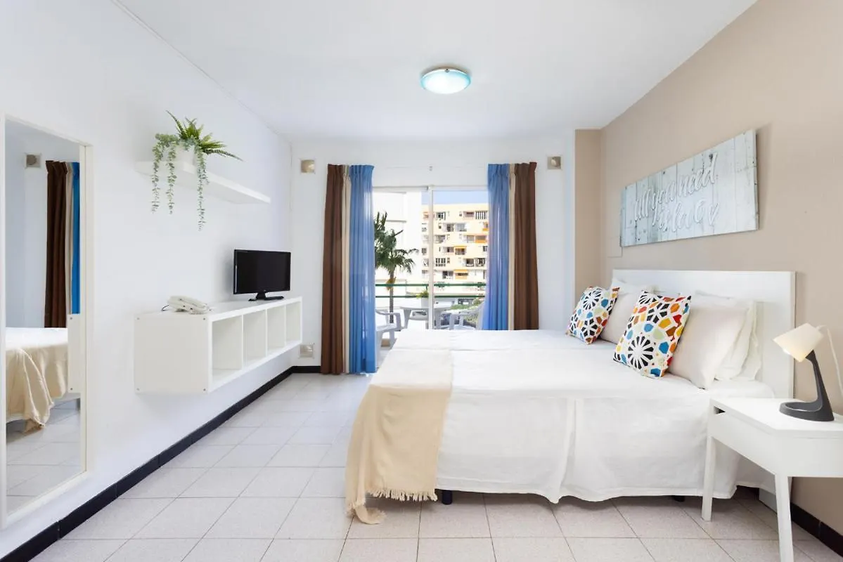 Aparthotel Comodoro- Ravel Los Cristianos