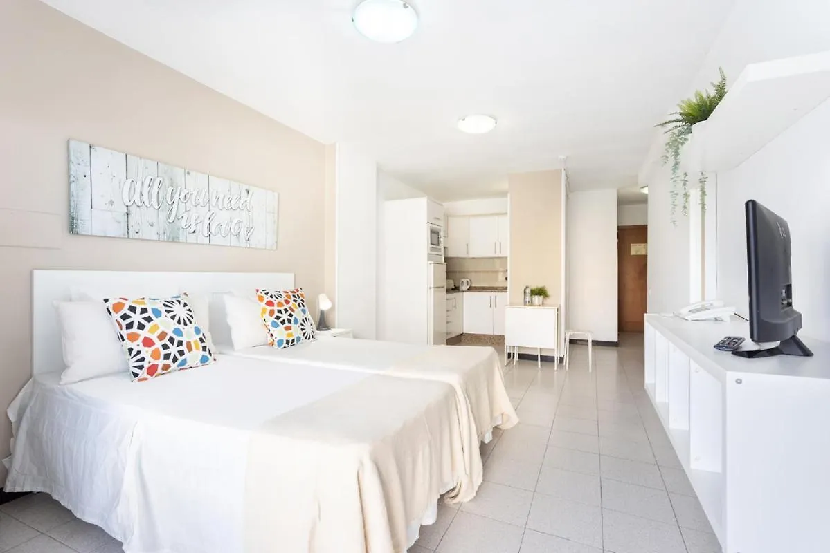 Comodoro- Ravel Aparthotel Los Cristianos