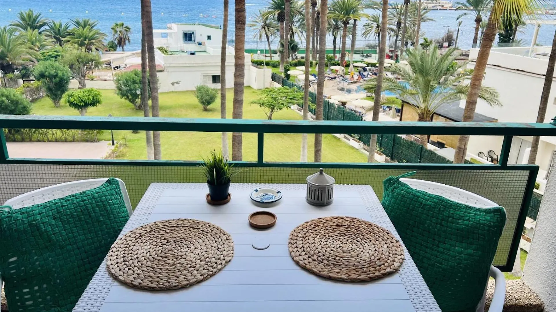 Comodoro- Ravel Aparthotel Los Cristianos